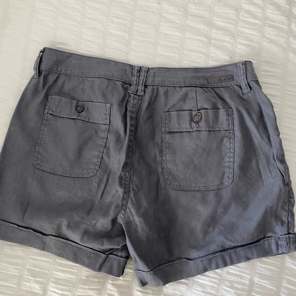 Level 99 Gray Shorts Relaxed Fit size 32 - Picture 2 of 4